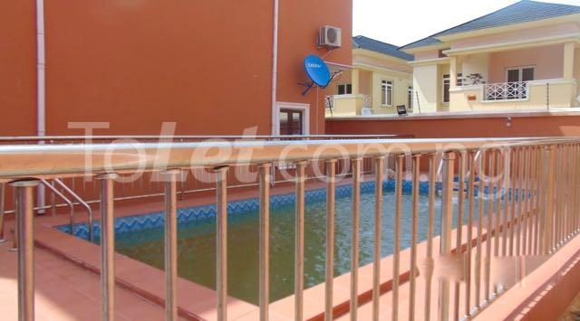 a-brand-new-and-superbly-finished-4-bedroom-terrace-house-with-boys-quarters-in-cruz-garden-ikate-elegushi-lekki-lagos-d0l3w-37037